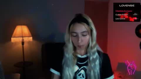 I AM JENN  online show from January 2025 02:35:02 AM