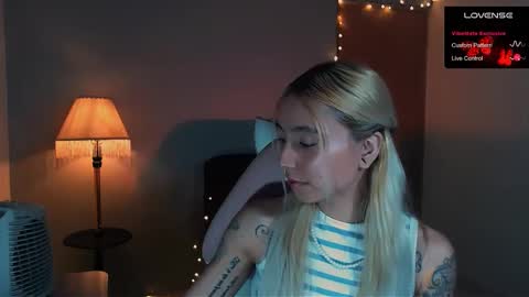 I AM JENN  online show from January 2025 02:50:02 AM