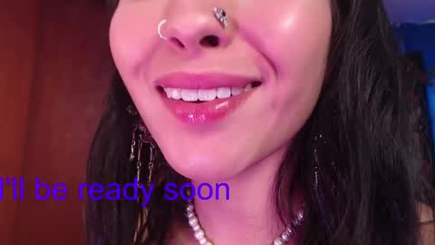 Snapshot of saucy_zaren chatting on March 2025 08:46:02 PM Zaren online show from March 2025 08:46:02 PM