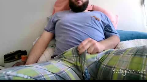 Snapshot of saucybonjo chatting on December 2024 01:54:01 PM Ben online show from December 2024 01:54:01 PM