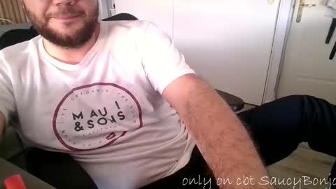 Snapshot of saucybonjo chatting on October 2025 09:38:01 PM Ben online show from October 2025 09:38:01 PM