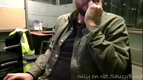 Snapshot of saucybonjo chatting on October 2025 06:26:01 AM Ben online show from October 2025 06:26:01 AM