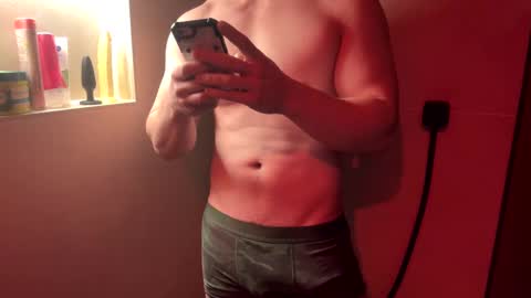 Snapshot of sausage_and_eggs chatting on February 2025 01:03:02 PM sausage_and_eggs online show from February 2025 01:03:02 PM