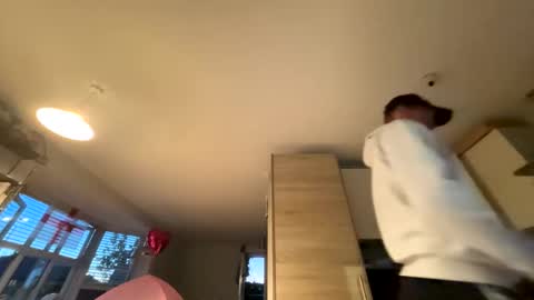 Sausagesandwitch23 online show from May 2026 08:51:01 PM