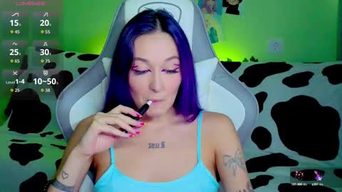 Snapshot of savage_lust_ chatting on September 2025 03:41:02 AM Ariel online show from September 2025 03:41:02 AM