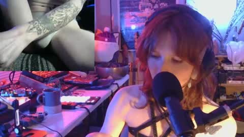 savagewaves online show from April 2026 01:25:01 AM