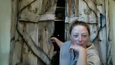 Snapshot of savannahlush chatting on November 2025 06:29:02 PM savannahlush online show from November 2025 06:29:02 PM