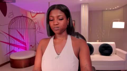 S a v a n n a h  online show from November 2025 12:52:01 PM