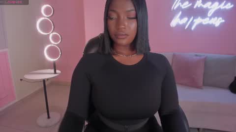 S a v a n n a h  online show from June 2026 01:24:02 PM