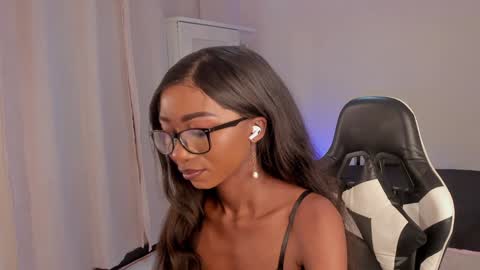 Snapshot of savannahwildee chatting on December 2024 10:56:02 AM Savannahwildee online show from December 2024 10:56:02 AM