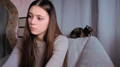 Sophie online show from April 2026 11:24:02 AM