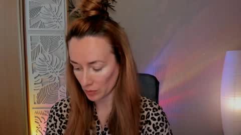 save the qween online show from April 2026 10:21:02 AM