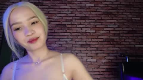 Saya online show from November 2025 10:29:02 PM