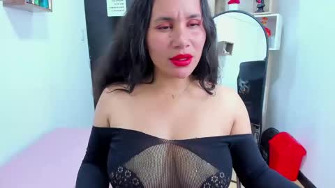 Snapshot of saylor_lee22 chatting on December 2024 04:44:02 AM Saylor online show from December 2024 04:44:02 AM