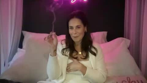 Good Girls Say Please...and Thank You online show from December 2024 10:01:01 PM