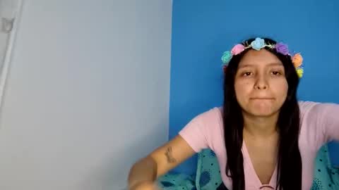 Snapshot of sayuce_black chatting on December 2024 02:01:02 AM sayuce black online show from December 2024 02:01:02 AM