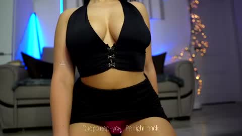 Valeria Swarowskaya online show from July 2026 07:10:01 PM