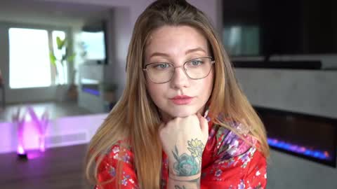 Snapshot of scarlajade chatting on December 2024 08:44:01 PM scarlajade online show from December 2024 08:44:01 PM