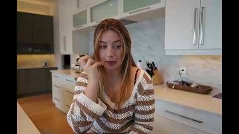 Snapshot of scarlajade chatting on March 2025 11:26:01 PM scarlajade online show from March 2025 11:26:01 PM