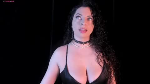 SCARLATTA DESIRE online show from July 2026 03:55:01 AM