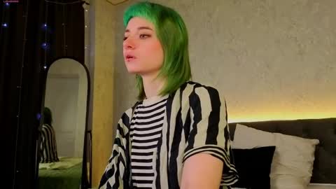 Emmy online show from April 2026 01:04:01 AM