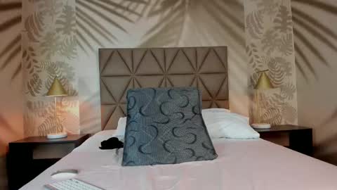 Scarleet online show from January 2026 07:50:01 PM