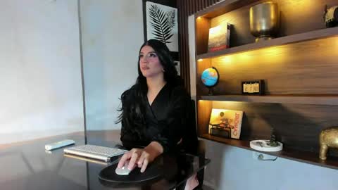 Scarleet online show from May 2026 12:12:01 PM