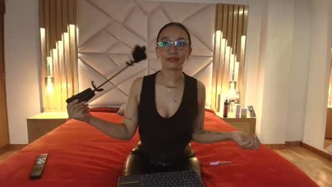 scarleett_ebony online show from February 2026 07:40:01 PM