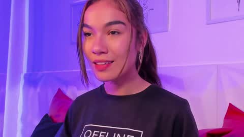 Scarlet online show from April 2026 06:08:02 PM