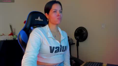 scarlet taylor kennedy online show from February 2026 07:47:02 PM