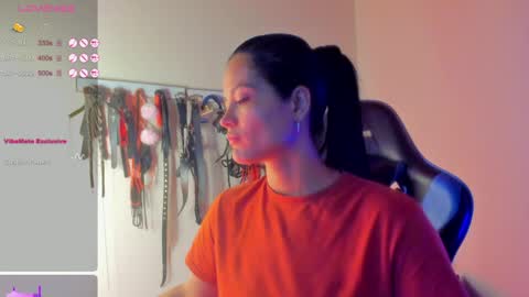 scarlet taylor kennedy online show from April 2026 11:27:01 PM