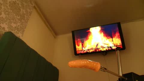 Scarlet online show from October 2025 03:12:02 AM