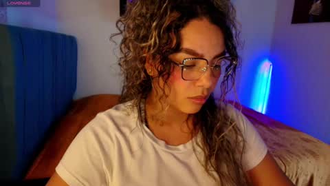 Scarlet online show from October 2025 02:24:01 AM