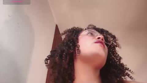 Snapshot of scarlet_veil chatting on January 2026 06:44:02 PM scarlet_veil online show from January 2026 06:44:02 PM