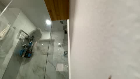 Snapshot of scarlet_whisper chatting on November 2025 05:01:02 PM scarlet whisper online show from November 2025 05:01:02 PM