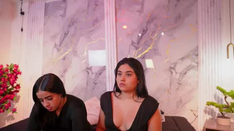 Snapshot of scarleta_and_naomi chatting on January 2026 04:49:02 AM scarleta_and_naomi online show from January 2026 04:49:02 AM