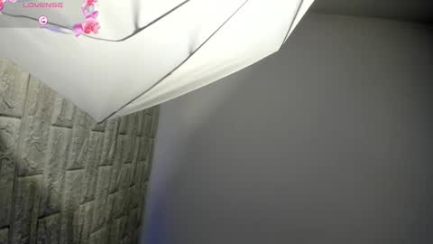 Snapshot of scarletbaker__ chatting on September 2025 07:24:02 PM Scarlet online show from September 2025 07:24:02 PM