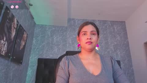 Snapshot of scarletbaker__ chatting on February 2026 01:54:01 PM Scarlet online show from February 2026 01:54:01 PM