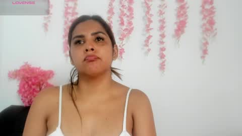 Scarlet online show from May 2026 07:08:01 PM
