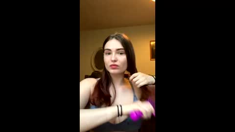 scarletbean online show from May 2026 02:25:01 PM