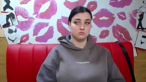 ScarletCargo online show from November 2025 06:07:02 AM