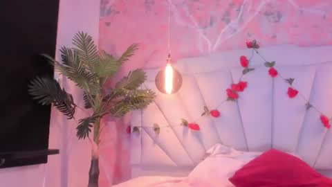 Snapshot of scarletdavis_ chatting on July 2026 12:09:01 PM Scarlet Dayana online show from July 2026 12:09:01 PM