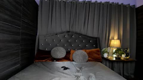 Snapshot of scarletfvckinggreyson chatting on February 2025 09:29:01 PM ur sweetest scarlet online show from February 2025 09:29:01 PM