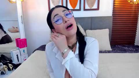 scarleth online show from June 2026 02:35:02 AM