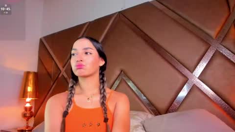 Snapshot of scarlethcollins_ chatting on May 2026 12:14:02 PM Scarleth online show from May 2026 12:14:02 PM