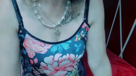 Snapshot of scarlethoot_ chatting on December 2024 03:20:02 PM S C A R L E T online show from December 2024 03:20:02 PM