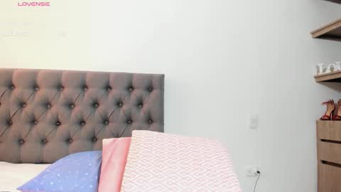 SOFI online show from November 2025 03:43:02 PM