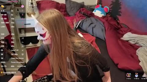 Snapshot of scarletkitsunya chatting on October 2025 02:58:02 PM Scarlett online show from October 2025 02:58:02 PM