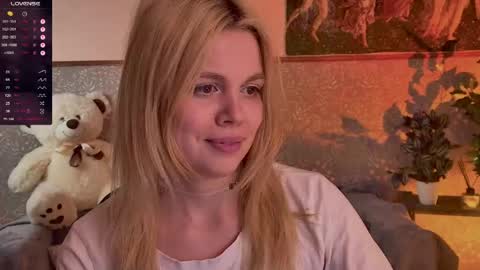 scarletmarney online show from May 2026 03:17:01 PM