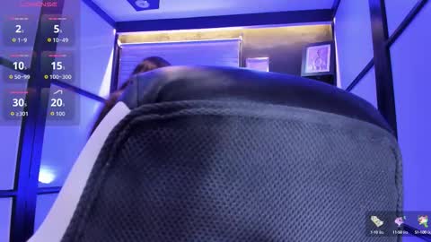 Snapshot of scarletmoon1_ chatting on October 2025 09:36:01 PM Scarlet online show from October 2025 09:36:01 PM